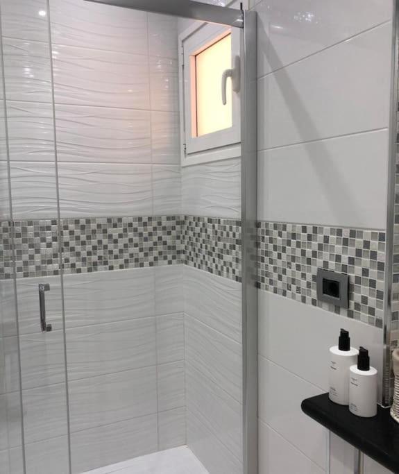 Apartamento Con Impresionantes Vistas Y Piscina أذيخي المظهر الخارجي الصورة