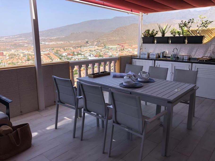 Apartamento Con Impresionantes Vistas Y Piscina أذيخي المظهر الخارجي الصورة