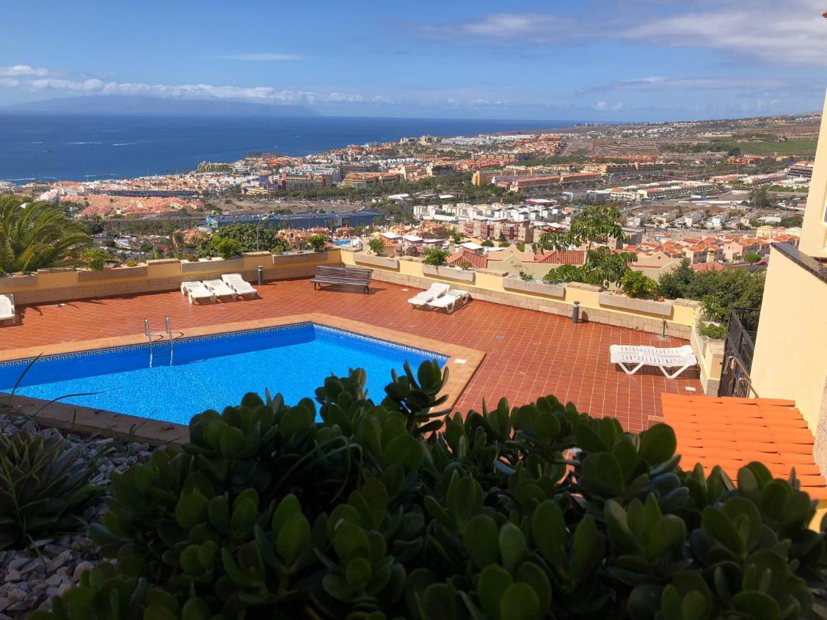 Apartamento Con Impresionantes Vistas Y Piscina أذيخي المظهر الخارجي الصورة