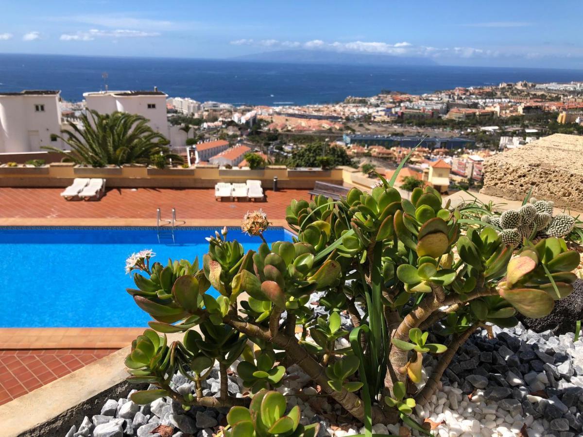 Apartamento Con Impresionantes Vistas Y Piscina أذيخي المظهر الخارجي الصورة