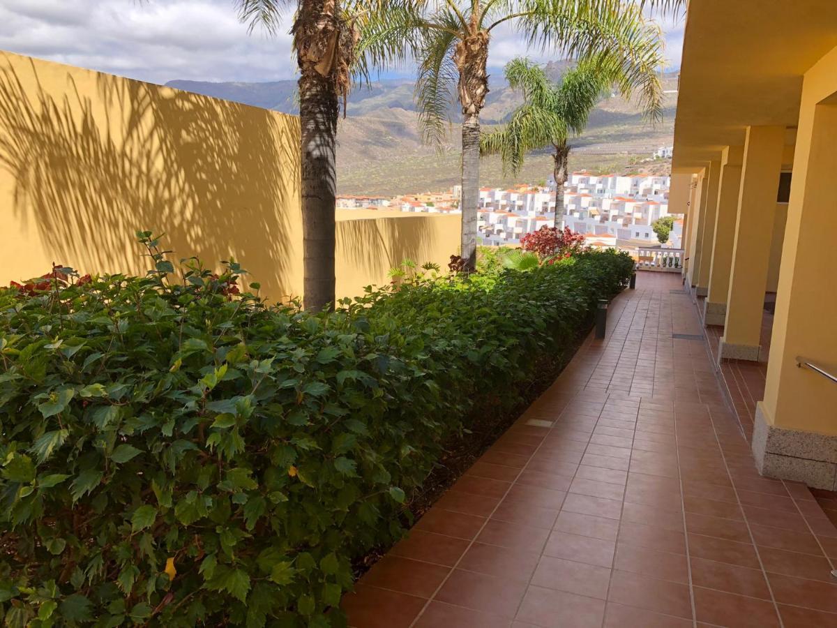 Apartamento Con Impresionantes Vistas Y Piscina أذيخي المظهر الخارجي الصورة