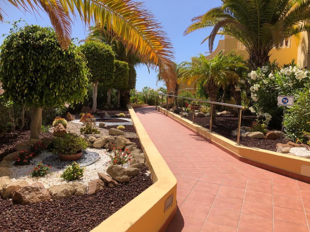 Apartamento Con Impresionantes Vistas Y Piscina أذيخي المظهر الخارجي الصورة